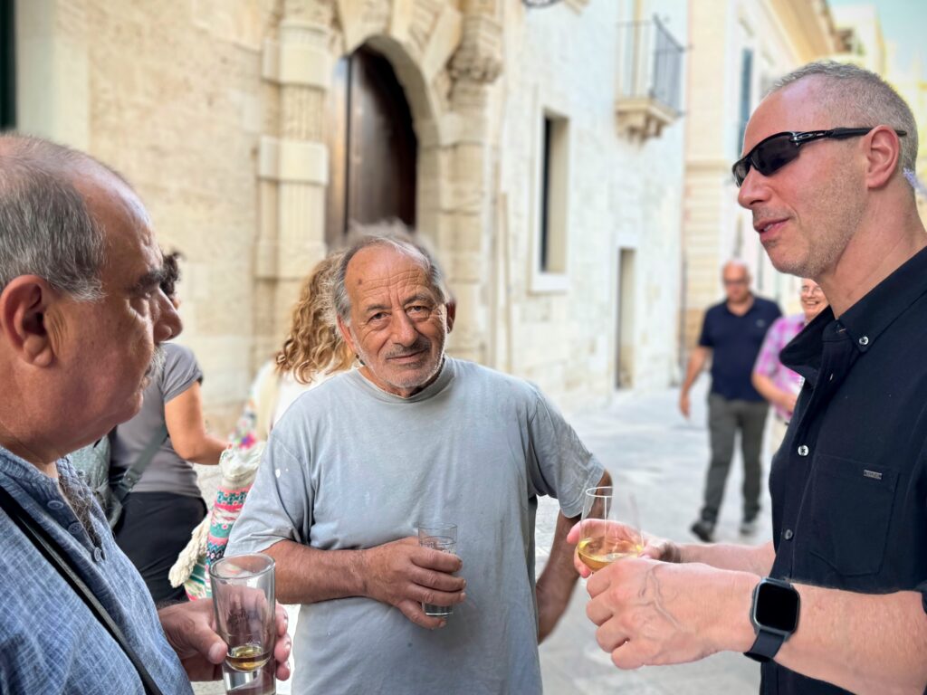 Italy Travel. Meeting the locals in Lecce, in Puglia. Brenda Ajay, Allegro Luxury Vacations. Italy travel expert. 